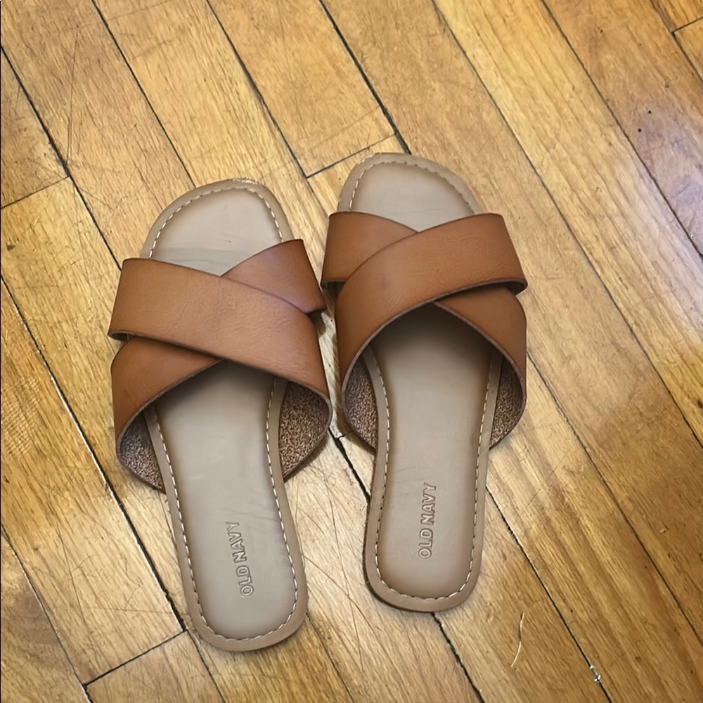 Old Navy Tan Sandals Minimalist Flat Design